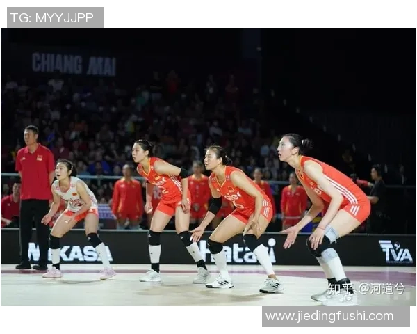 中国女排在世锦赛对阵多米尼加全力以赴力争胜利展现团队精神与竞技风采