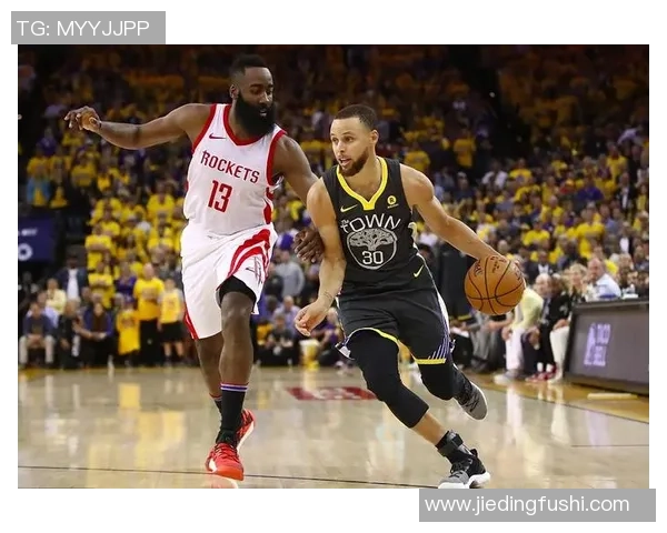 雷霆勇士G6激战回顾张佳玮深度解析比赛精彩瞬间与战术对决 雷霆勇士G6激战回顾张佳玮深度解析比赛精彩瞬间与战术对决